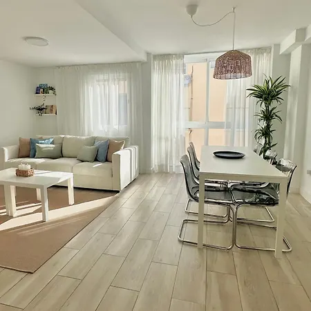Duplex Centro Y Mar En Fuengirola, Malaga By Casa Flor